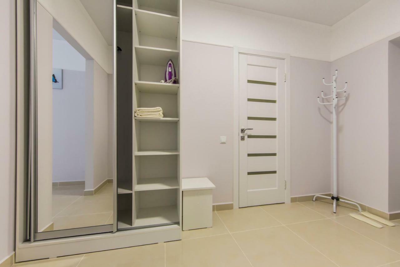 Apartments Kiev Exterior photo