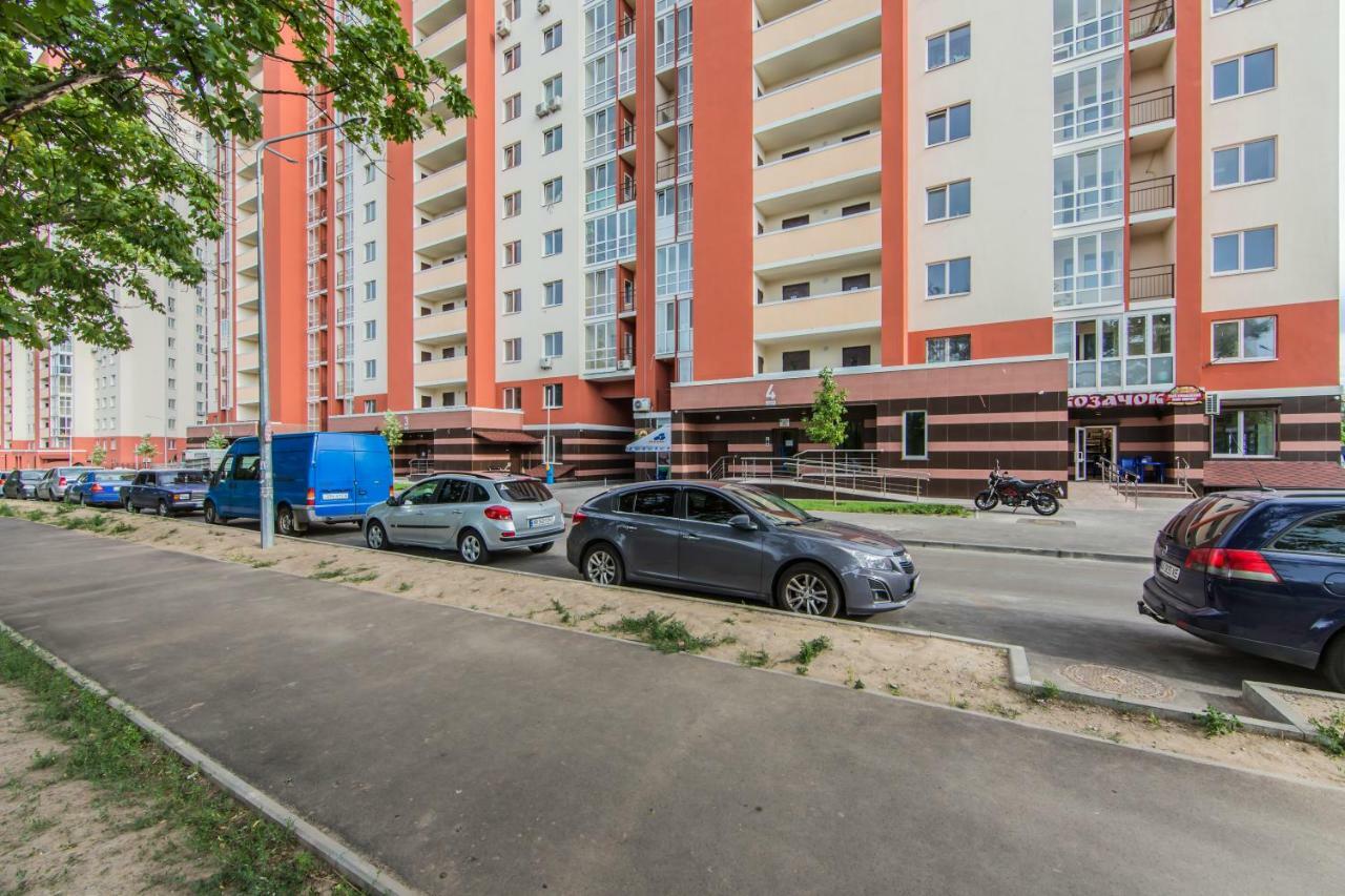Apartments Kiev Exterior photo